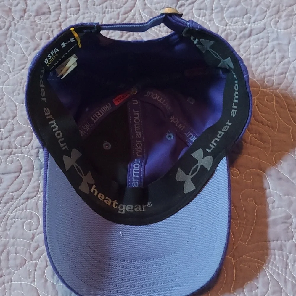 NWOT UNDER ARMOUR OSFA WOMEN'S Heat Gear Hat - OS Purple